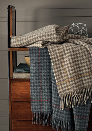 Plaid in lambswool di merino australiano Stanford Somma